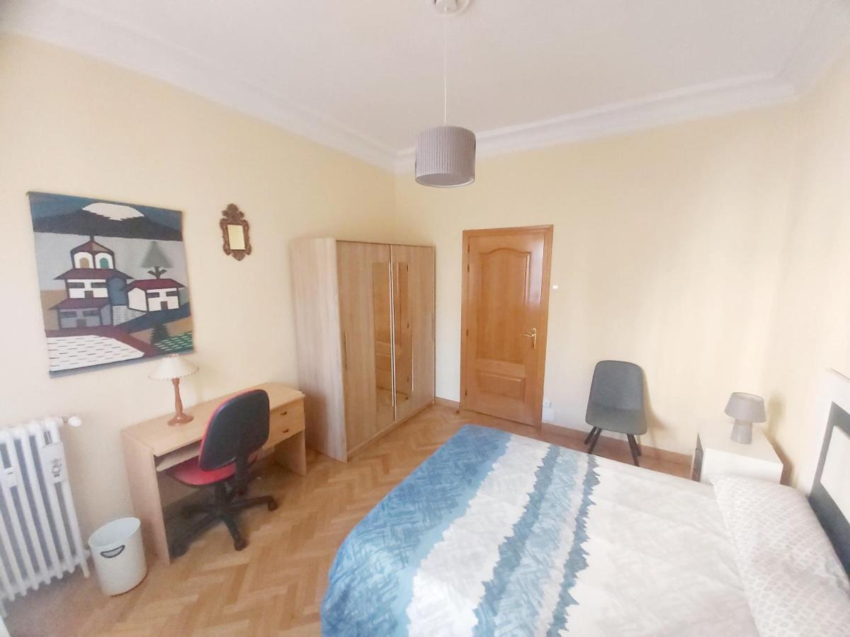 Apartamento En Retiro Madrid Exterior photo