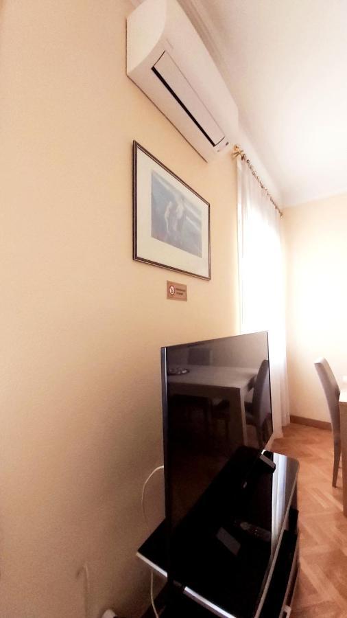 Apartamento En Retiro Madrid Exterior photo